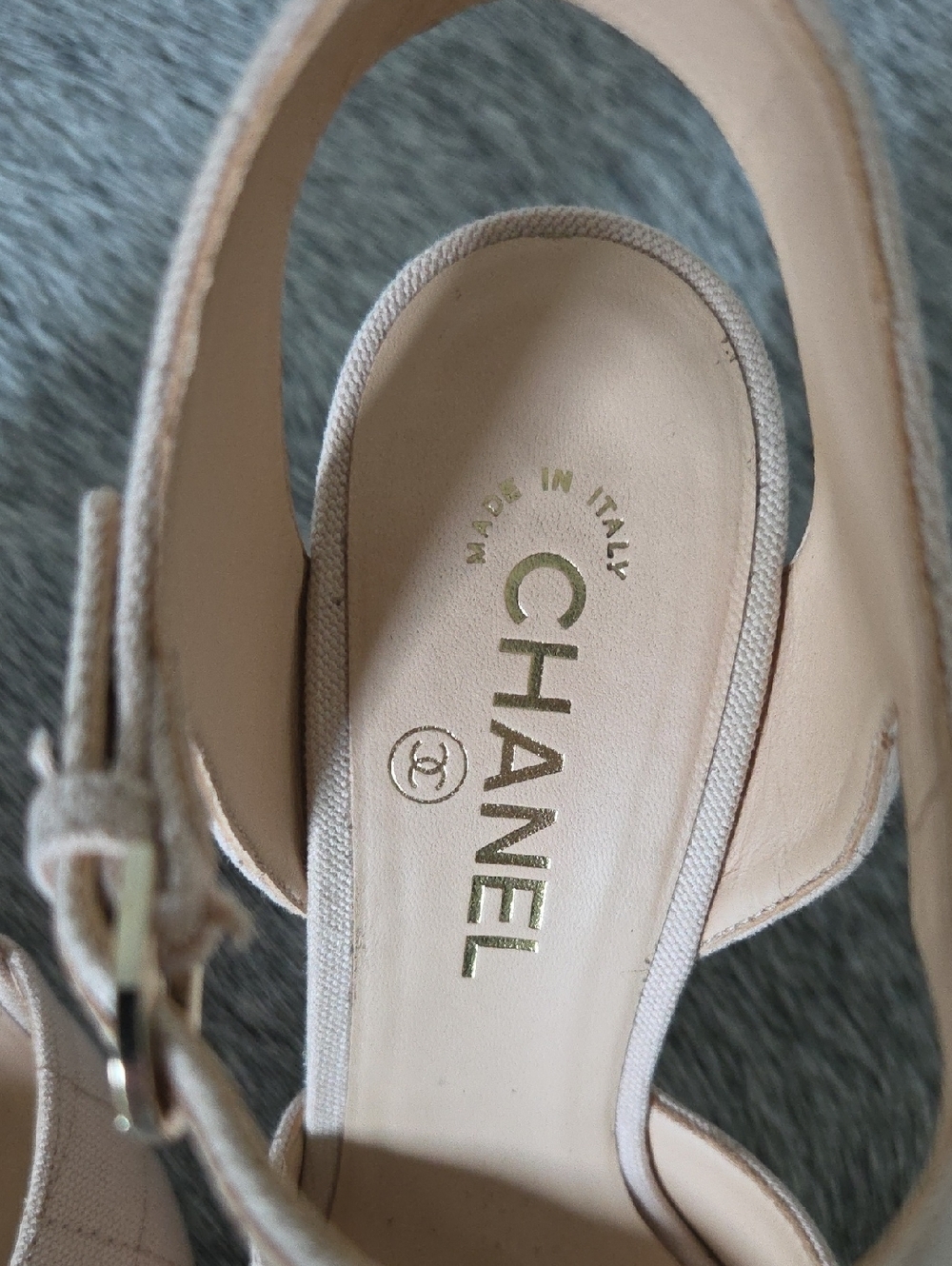 CHANEL 23C Quilted Wedge Sandals Open Toe Ankle Strap EU 38 - Picture 10 of 12